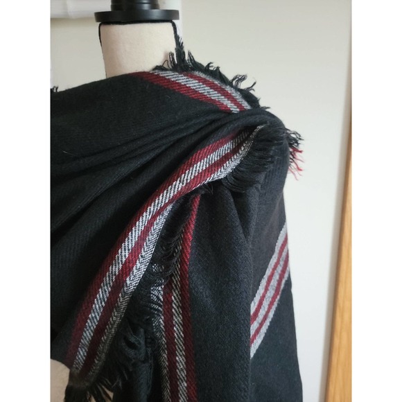 Madden Girl Black and Red Oversized Scarf - Picture 2 of 3